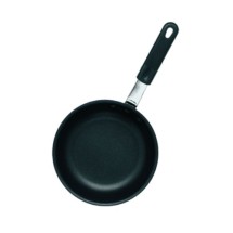 Crestware FRY07AXH Anodized Aluminum Non-Stick Fry Pan with Molded Stay Cool Handle 7-1/2&quot;