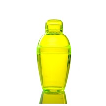 Fineline Settings 4101-Y Quenchers Yellow Plastic Cocktail Shaker 7 oz. - 2 doz