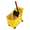 Rubbermaid Tandem 31-Quart Yellow Bucket/Wringer Combo
