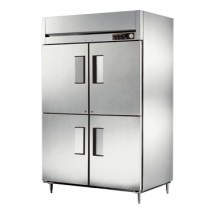 True STR2H-4HS Reach In 2-Section Solid Half Door Stainless Steel Heated Cabinet 52-5/8&quot;