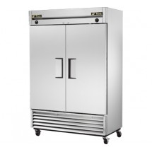 True T-49DT-HC Dual Temp Reach-In Two-Door Refrigerator / Freezer 54&quot;